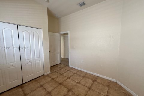 Снять в аренду виллу или дом в Хомстед, Флорида 3 спальни, 130.81м2, № 2023761 - фото 15