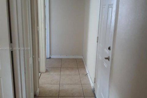 Снять в аренду виллу или дом в Хомстед, Флорида 3 спальни, 130.81м2, № 2023761 - фото 14