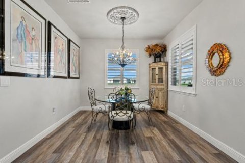 House in Bradenton, Florida 4 bedrooms, 263.66 sq.m. № 1893573 - photo 19