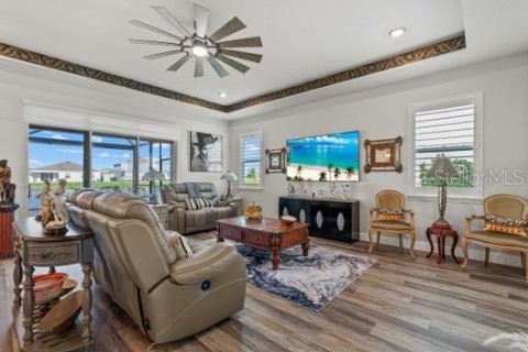 House in Bradenton, Florida 4 bedrooms, 263.66 sq.m. № 1893573 - photo 12