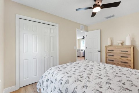 House in Bushnell, Florida 3 bedrooms, 134.8 sq.m. № 2230528 - photo 18