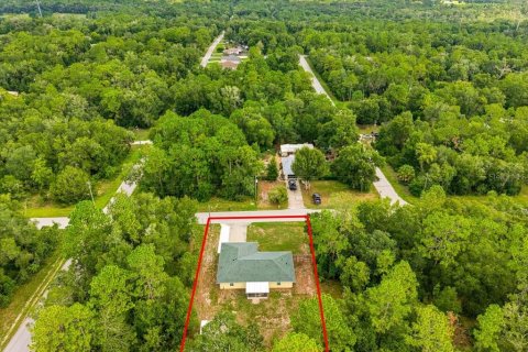 House in Inverness, Florida 3 bedrooms, 120.4 sq.m. № 2219327 - photo 3
