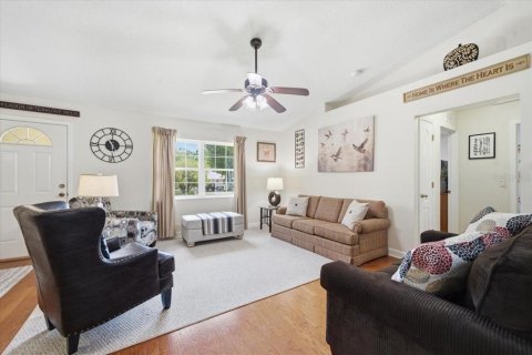House in Inverness, Florida 3 bedrooms, 120.4 sq.m. № 2219327 - photo 8