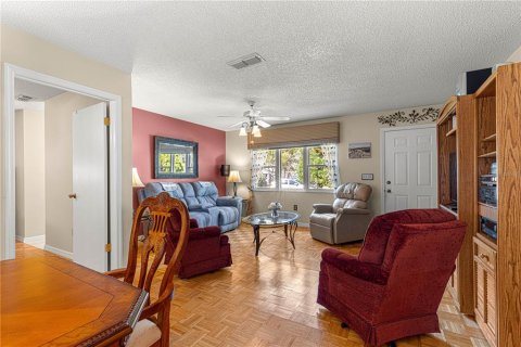 Casa en venta en Summerfield, Florida, 2 dormitorios, 93.65 m2 № 1723422 - foto 15