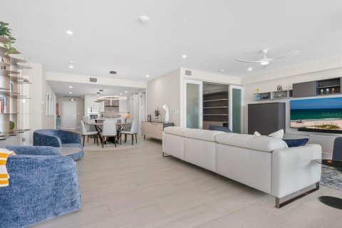 Купить кондоминиум в Сарасота, Флорида 6 комнат, 207.36м2, № 1560634 - фото 11