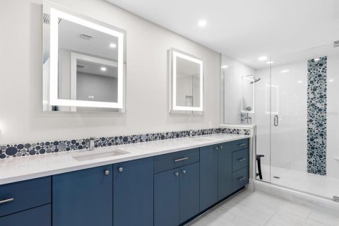 Купить кондоминиум в Сарасота, Флорида 6 комнат, 207.36м2, № 1560634 - фото 19