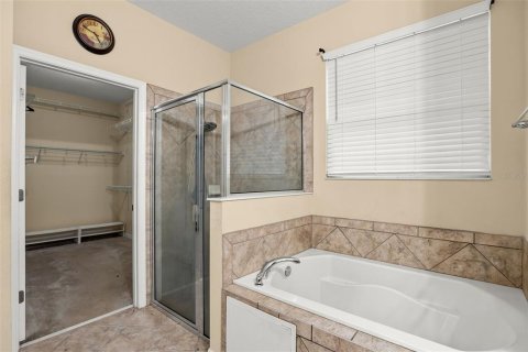 Casa en venta en Apopka, Florida, 5 dormitorios, 249.07 m2 № 2223431 - foto 11