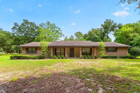 Casa en High Springs, Florida 3 dormitorios, 196.21 m2 № 2368777