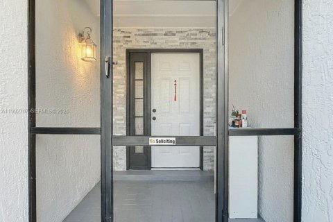 Casa en venta en Orlando, Florida, 3 dormitorios, 148.55 m2 № 2062812 - foto 6