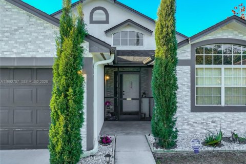 Casa en venta en Orlando, Florida, 3 dormitorios, 148.55 m2 № 2062812 - foto 5