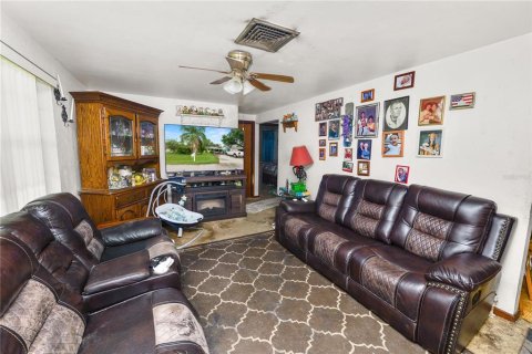 House in Lakeland, Florida 2 bedrooms, 78.04 sq.m. № 1899558 - photo 14