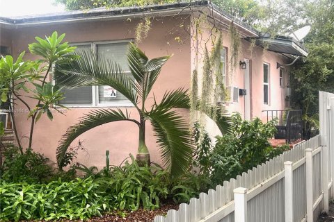 House in Hollywood, Florida 46.45 sq.m. № 1956584 - photo 9