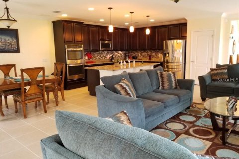 Casa en venta en Leesburg, Florida, 5 dormitorios, 308.44 m2 № 2388958 - foto 8