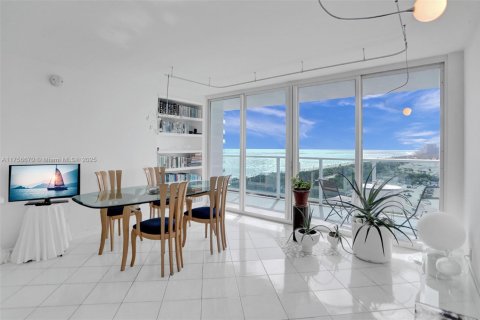Condo in Sunny Isles Beach, Florida, 1 bedroom  № 1706303 - photo 13