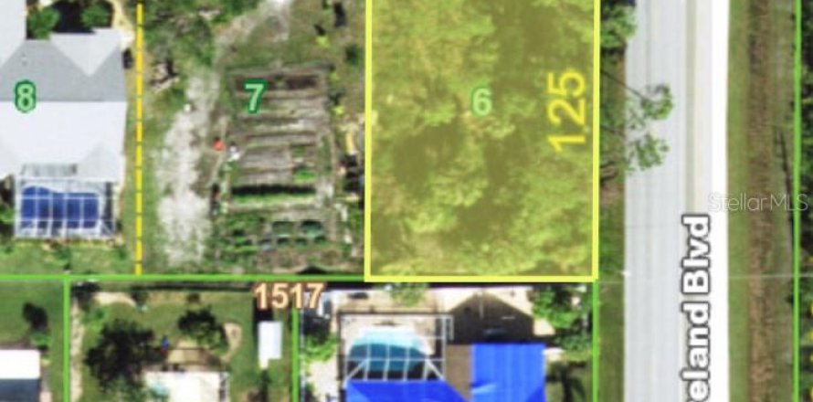 Земельный участок в Порт-Шарлотт, Флорида № 1649646