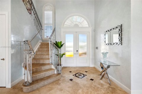Casa en venta en Fort Lauderdale, Florida, 5 dormitorios, 388.05 m2 № 2066806 - foto 6