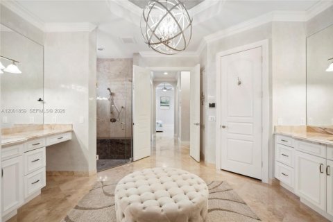Casa en venta en Fort Lauderdale, Florida, 5 dormitorios, 388.05 m2 № 2066806 - foto 20