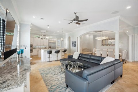Casa en venta en Fort Lauderdale, Florida, 5 dormitorios, 388.05 m2 № 2066806 - foto 13