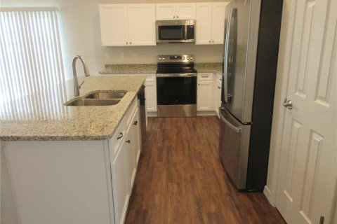 Casa en alquiler en Ocala, Florida, 3 dormitorios, 153.57 m2 № 1880646 - foto 3