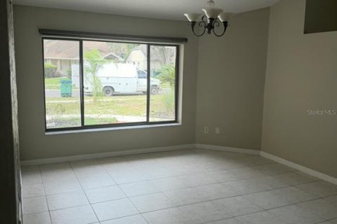 Villa ou maison à vendre à Winter Springs, Floride: 4 chambres, 191.94 m2 № 2277208 - photo 21