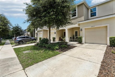 Adosado en venta en Orlando, Florida, 3 dormitorios, 126.25 m2 № 2201131 - foto 2