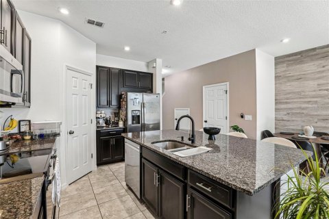 Adosado en venta en Orlando, Florida, 3 dormitorios, 126.25 m2 № 2201131 - foto 12