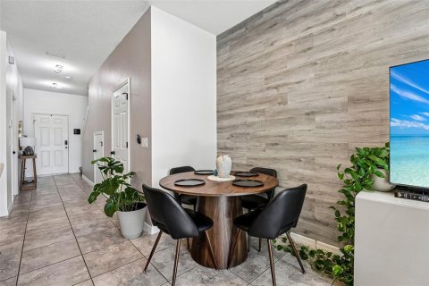 Adosado en venta en Orlando, Florida, 3 dormitorios, 126.25 m2 № 2201131 - foto 6