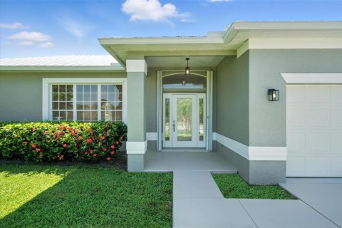 House in Port St. Lucie, Florida 3 bedrooms, 202.9 sq.m. № 2179595 - photo 4