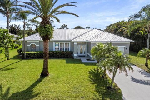 House in Port St. Lucie, Florida 3 bedrooms, 202.9 sq.m. № 2179595