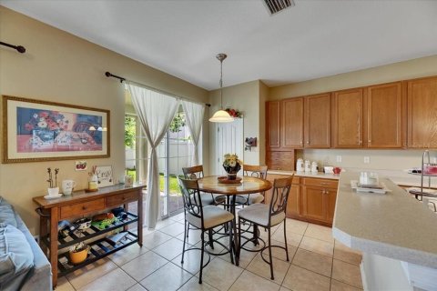 Casa en venta en Wesley Chapel, Florida, 5 dormitorios, 263.29 m2 № 1810475 - foto 26