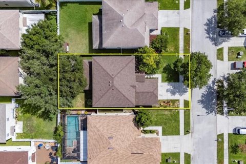 Casa en venta en Wesley Chapel, Florida, 5 dormitorios, 263.29 m2 № 1810475 - foto 3