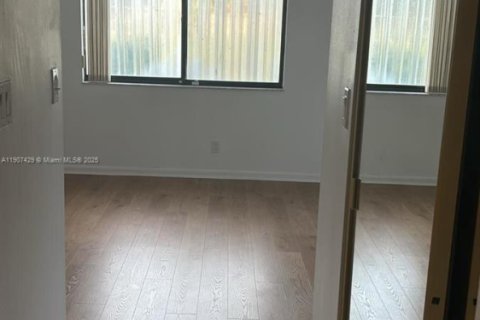 Touwnhouse à louer à Boynton Beach, Floride: 2 chambres, 107.21 m2 № 1970470 - photo 12