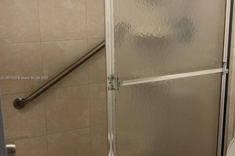 Touwnhouse à louer à Boynton Beach, Floride: 2 chambres, 107.21 m2 № 1970470 - photo 11