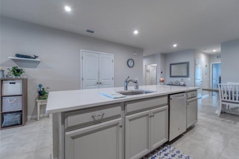 House in Port Charlotte, Florida 3 bedrooms, 140.56 sq.m. № 2093150 - photo 18
