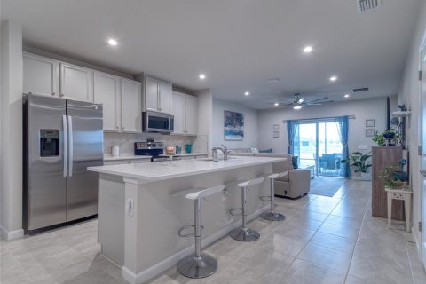 House in Port Charlotte, Florida 3 bedrooms, 140.56 sq.m. № 2093150 - photo 17