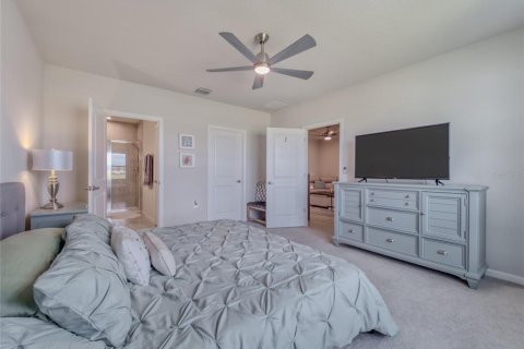 House in Port Charlotte, Florida 3 bedrooms, 140.56 sq.m. № 2093150 - photo 29