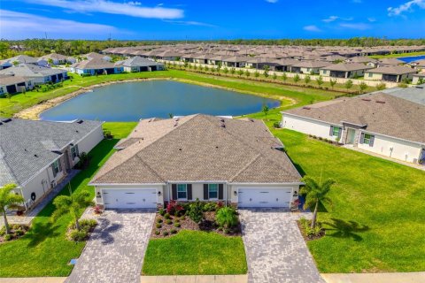House in Port Charlotte, Florida 3 bedrooms, 140.56 sq.m. № 2093150 - photo 5