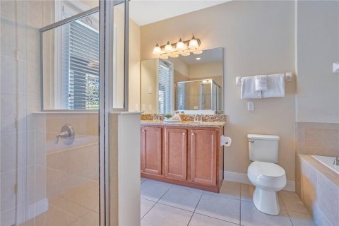 House in Kissimmee, Florida 10 bedrooms, 438.87 sq.m. № 2115409 - photo 23