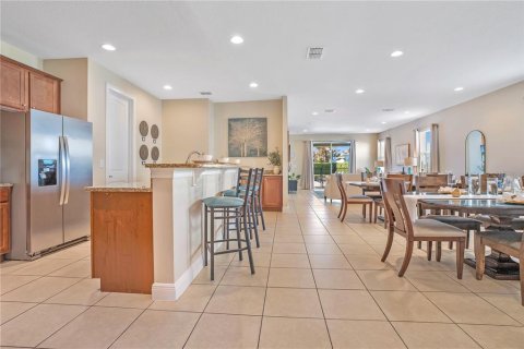 House in Kissimmee, Florida 10 bedrooms, 438.87 sq.m. № 2115409 - photo 5