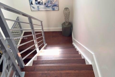 Casa en venta en Doral, Florida, 5 dormitorios, 342.81 m2 № 1828252 - foto 4