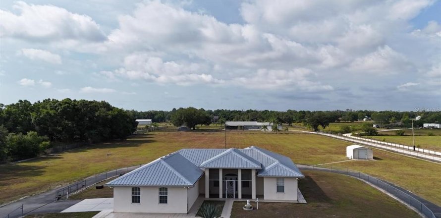 Villa ou maison à Myakka City, Floride 3 chambres, 192.87 m2 № 1662484