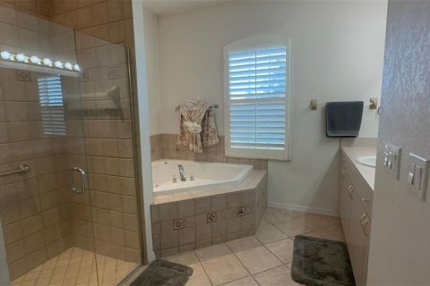 Casa en alquiler en Myakka City, Florida, 3 dormitorios, 192.87 m2 № 1662484 - foto 11