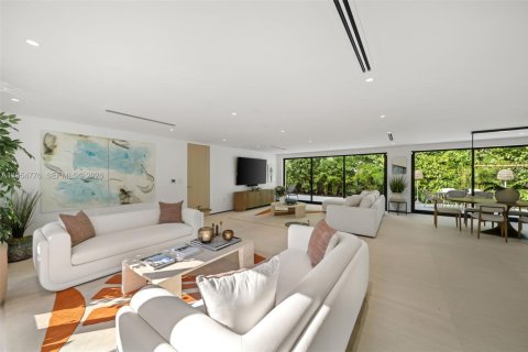 Casa en alquiler en Miami Beach, Florida, 4 dormitorios, 304.81 m2 № 2010785 - foto 5