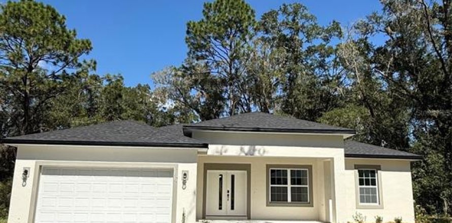 Villa ou maison à Dunnellon, Floride 3 chambres, 142.05 m2 № 2419121