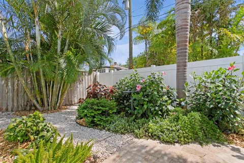 Casa en venta en Saint Petersburg, Florida, 3 dormitorios, 207.45 m2 № 1629585 - foto 17