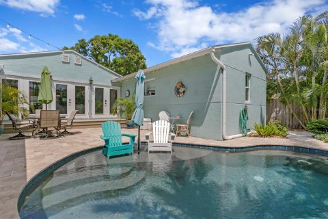 Casa en venta en Saint Petersburg, Florida, 3 dormitorios, 207.45 m2 № 1629585 - foto 16