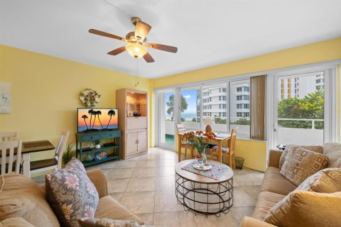 Copropriété à vendre à Lauderdale-by-the-Sea, Floride: 1 chambre, 61.32 m2 № 2439206 - photo 28