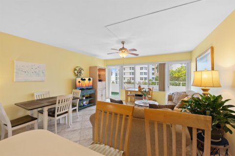 Copropriété à vendre à Lauderdale-by-the-Sea, Floride: 1 chambre, 61.32 m2 № 2439206 - photo 27
