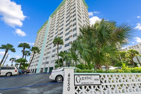 Copropriété à vendre à Lauderdale-by-the-Sea, Floride: 1 chambre, 61.32 m2 № 2439206 - photo 21