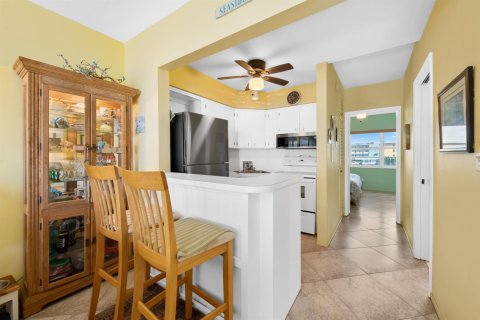 Copropriété à vendre à Lauderdale-by-the-Sea, Floride: 1 chambre, 61.32 m2 № 2439206 - photo 2